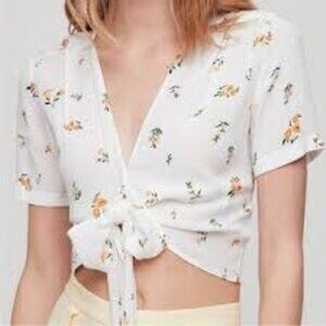 Aritzia Sunday best White and Yellow Floral Tie-Front Blouse